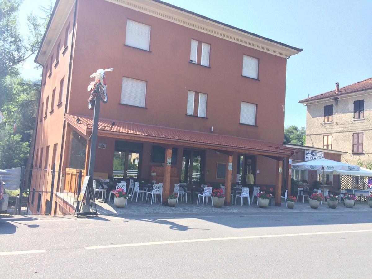 Hotel Miramonti Gorreto ภายนอก รูปภาพ